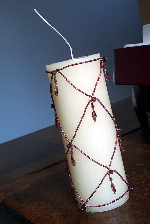 The finished beaded unity candle.